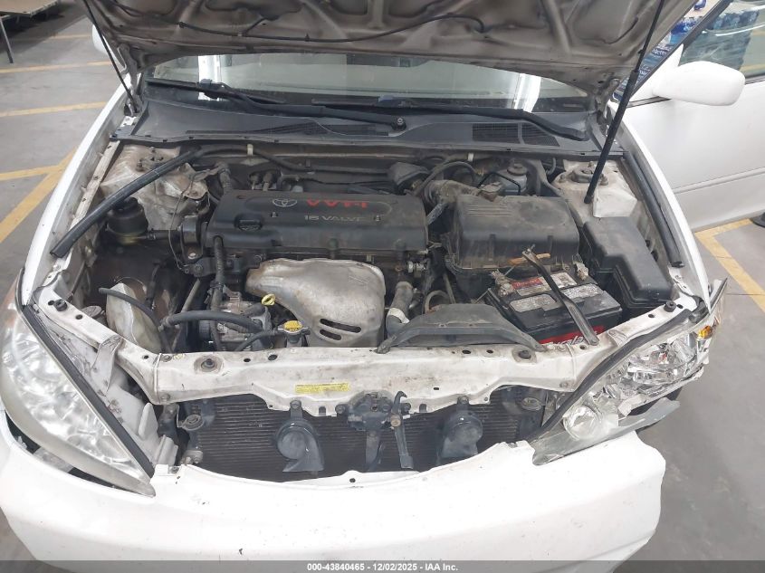 2003 Toyota Camry Le VIN: 4T1BE32K03U152119 Lot: 43840465