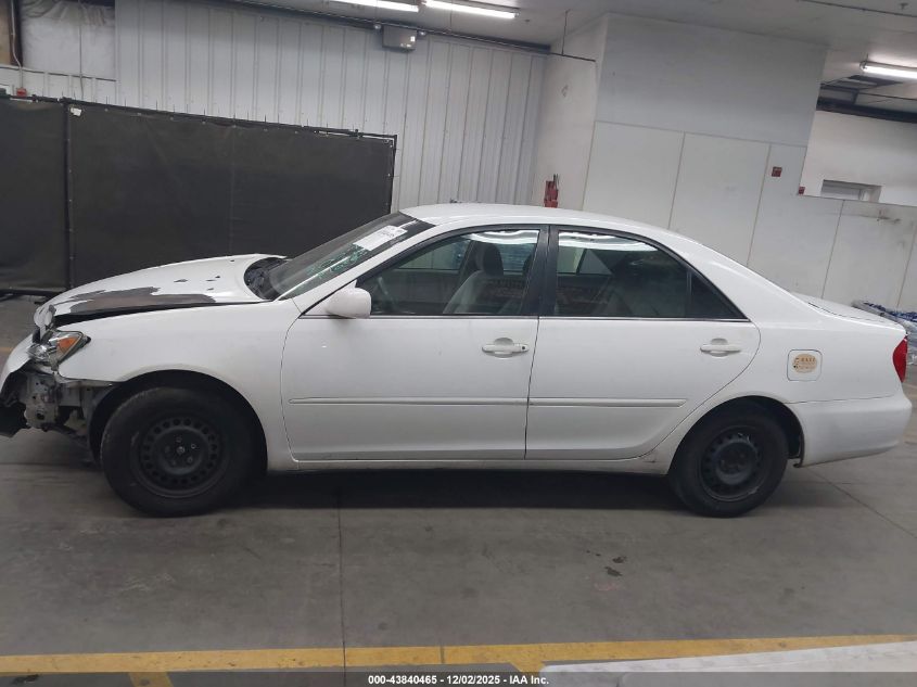 2003 Toyota Camry Le VIN: 4T1BE32K03U152119 Lot: 43840465