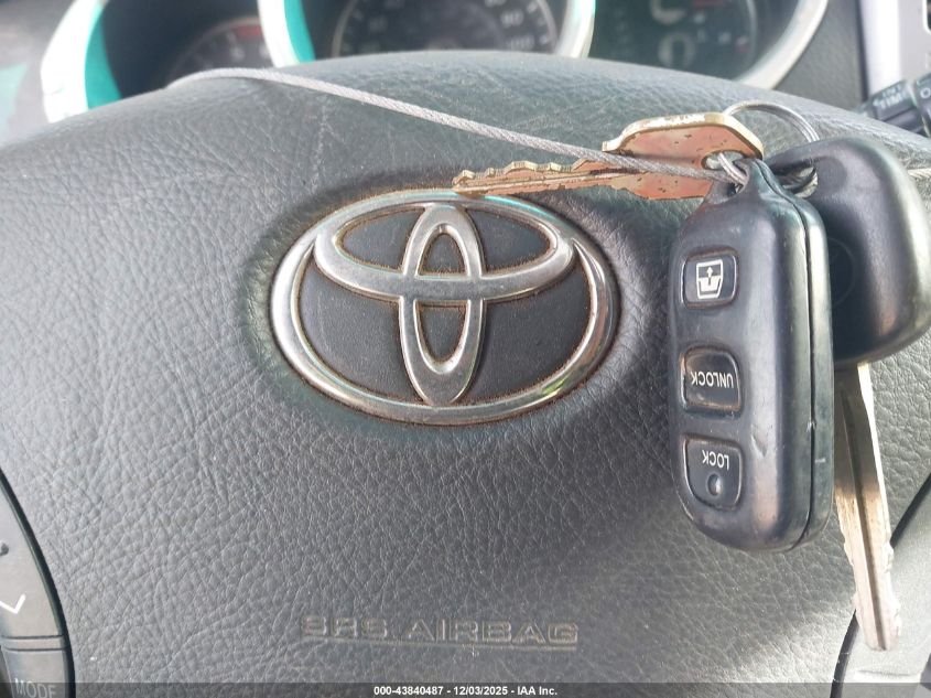 2003 Toyota 4Runner Limited V8 VIN: JTEBT17R530003163 Lot: 43840487