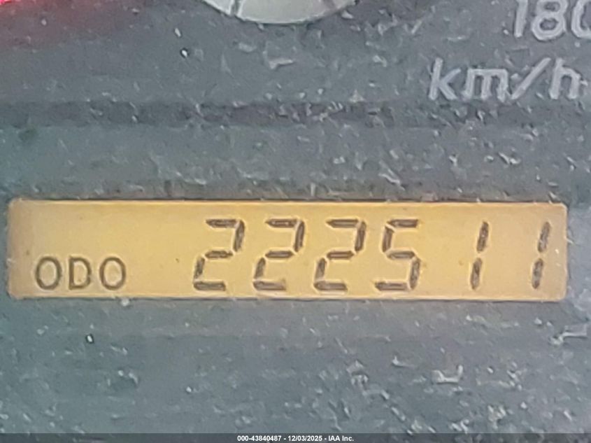 2003 Toyota 4Runner Limited V8 VIN: JTEBT17R530003163 Lot: 43840487