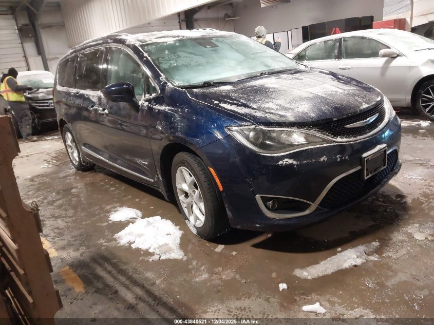 CHRYSLER PACIFICA TOURING-L PLUS