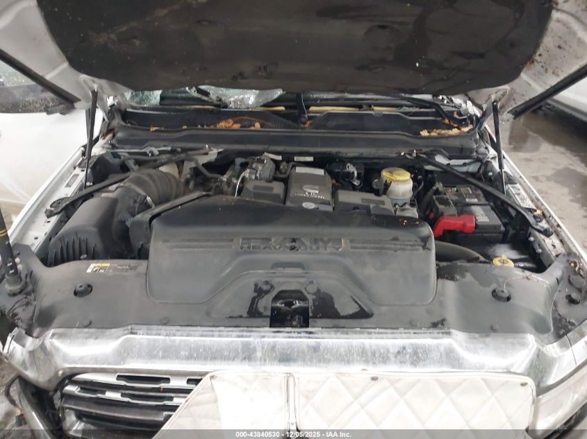 2019 Ram 3500 Limited 4X4 6'4 Box VIN: 3C63R3PLXKG624334 Lot: 43840530