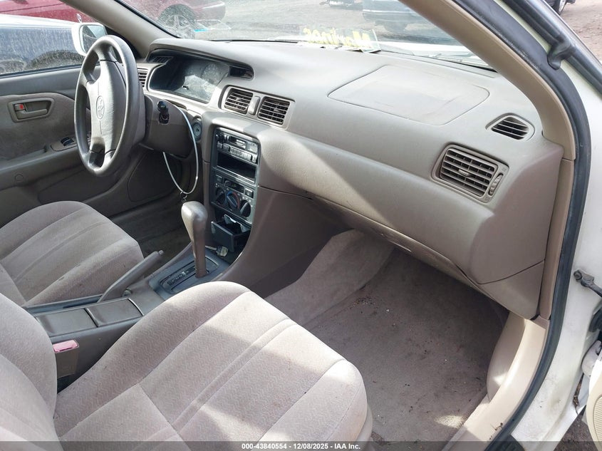 JT2BG22K4V0064251 1997 TOYOTA CAMRY photo no. 5