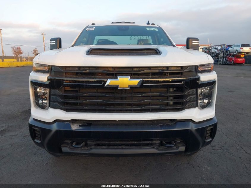 2026 Chevrolet Silverado 3500Hd Chassis Work Truck VIN: 1GB3ARE77TF128424 Lot: 43840582