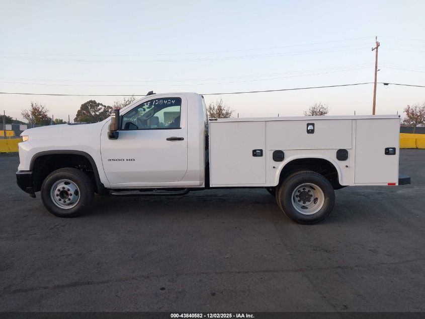 2026 Chevrolet Silverado 3500Hd Chassis Work Truck VIN: 1GB3ARE77TF128424 Lot: 43840582