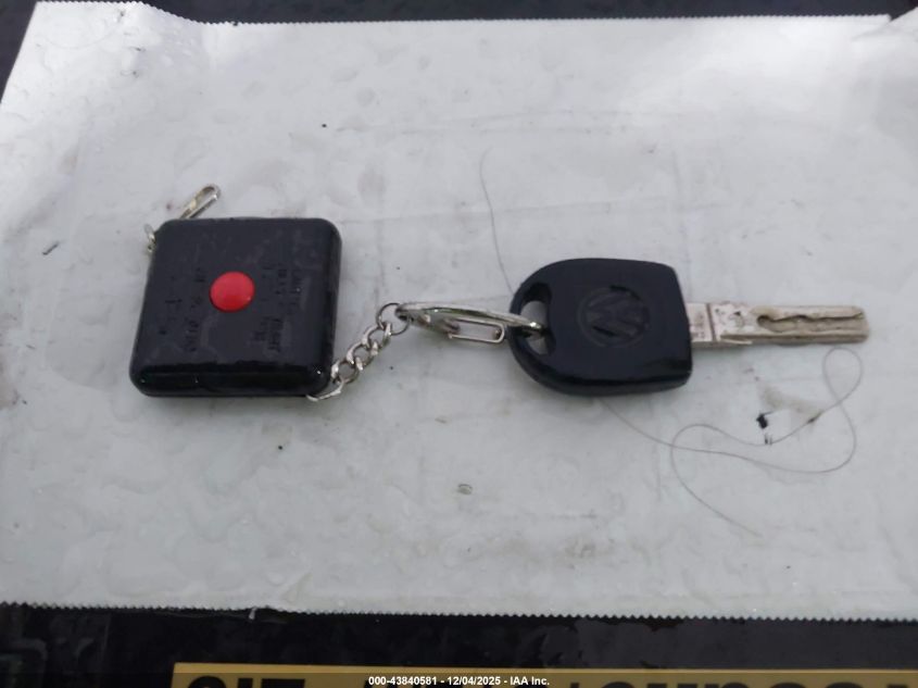 2000 Volkswagen Jetta Gls VIN: 3VWSA29M0YM108468 Lot: 43840581