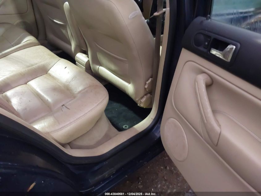 2000 Volkswagen Jetta Gls VIN: 3VWSA29M0YM108468 Lot: 43840581