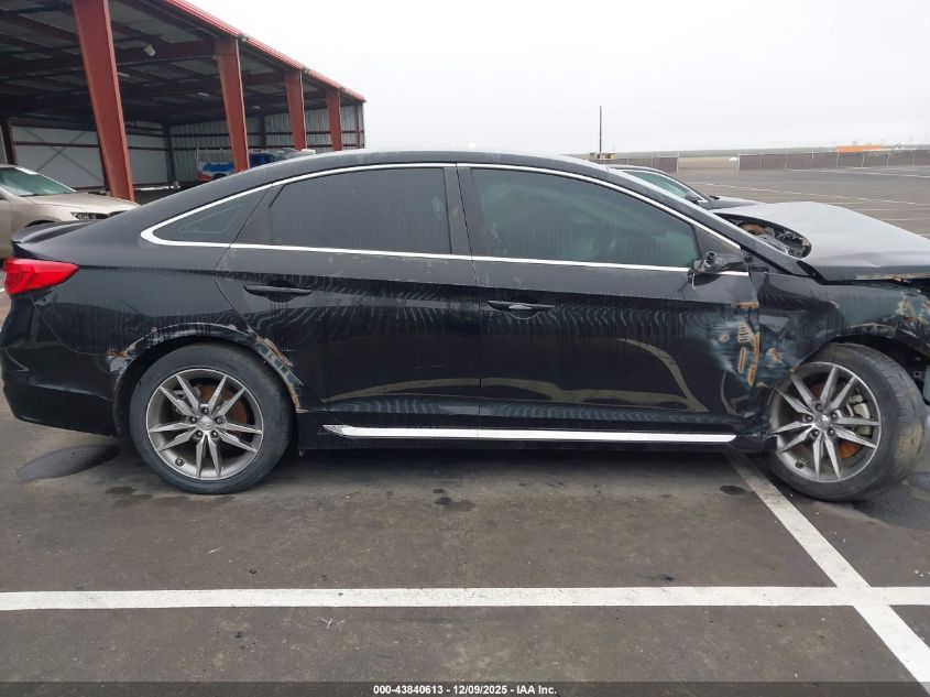 2017 Hyundai Sonata Sport 2.0T VIN: 5NPE34AB4HH578122 Lot: 43840613