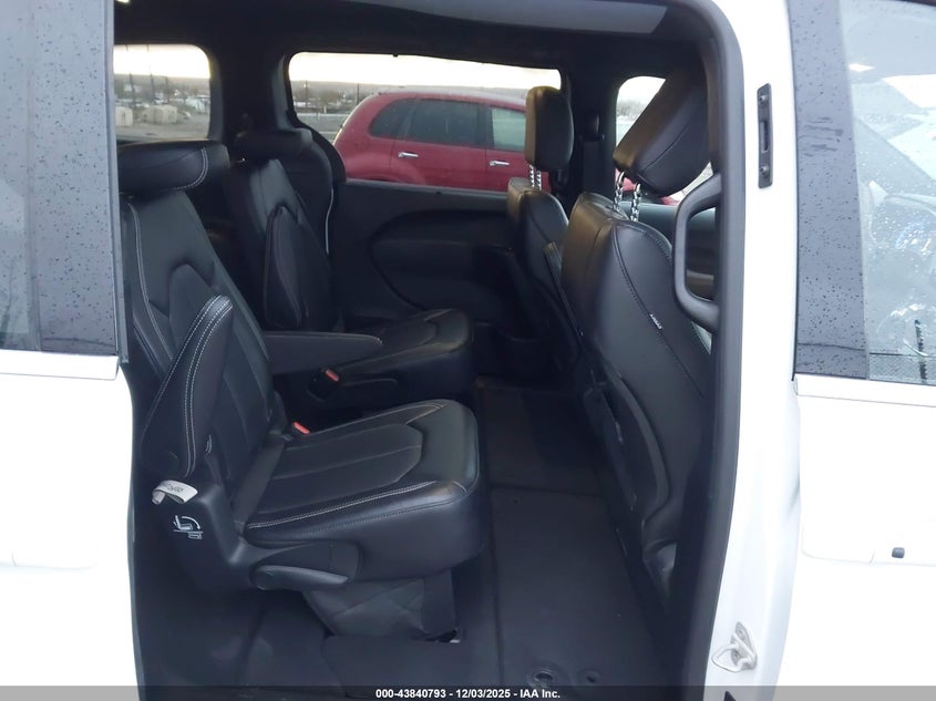 2C4RC1BG8TR156960 2026 CHRYSLER PACIFICA photo no. 8