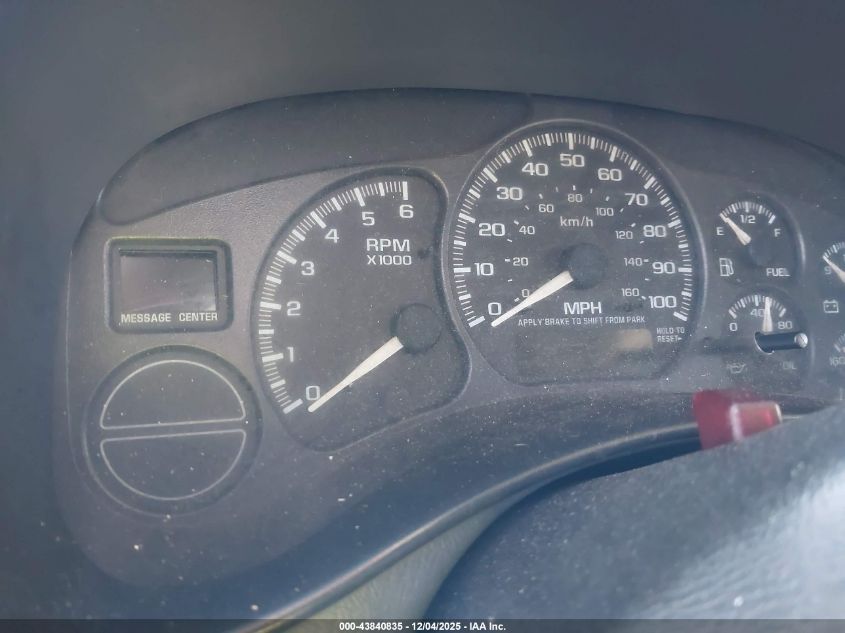 2002 GMC Yukon Xl 1500 Sle VIN: 3GKEC16T32G204895 Lot: 43840835