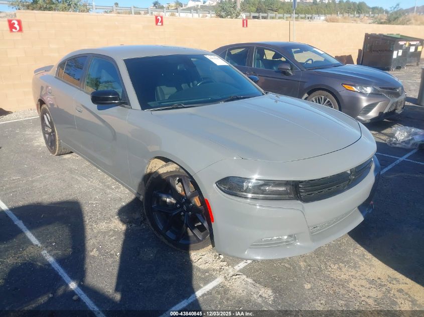 DODGE CHARGER SXT RWD