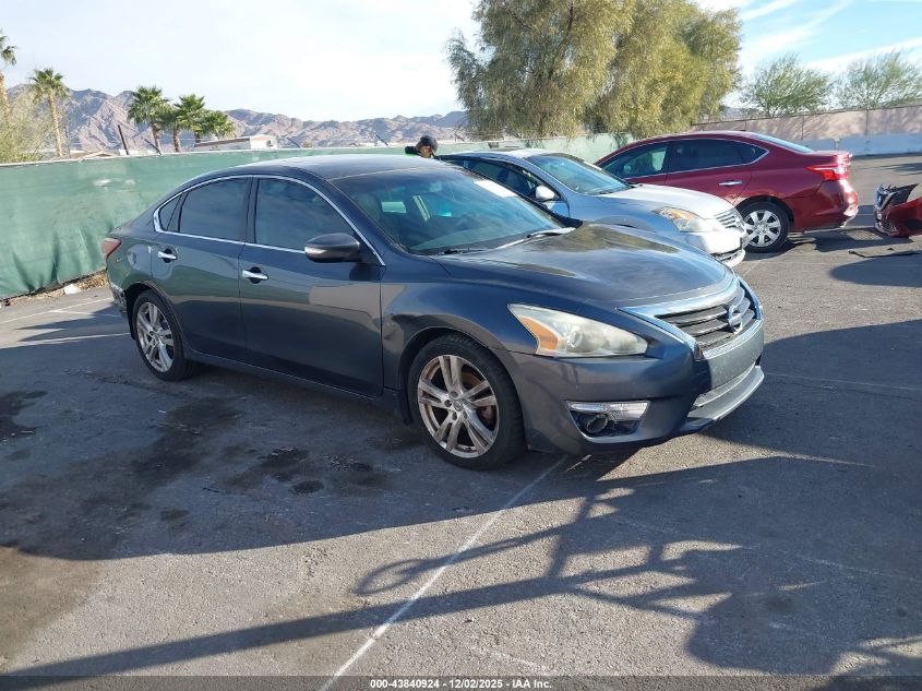 NISSAN ALTIMA 3.5 SV