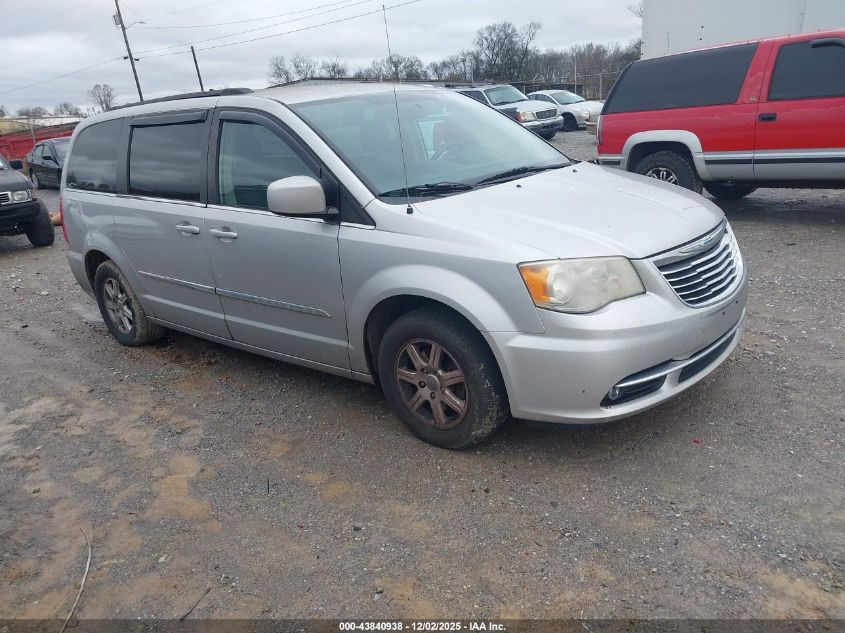 CHRYSLER TOWN & COUNTRY TOURING