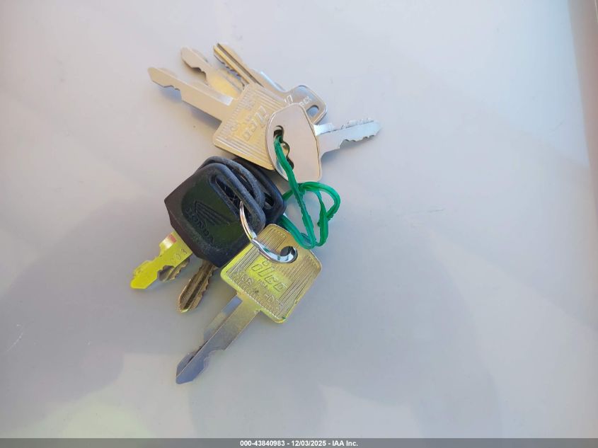 1HFSC46D48A600033 2008 HONDA VTX photo no. 11