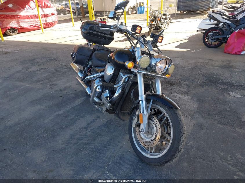 1HFSC46D48A600033 2008 HONDA VTX photo no. 10