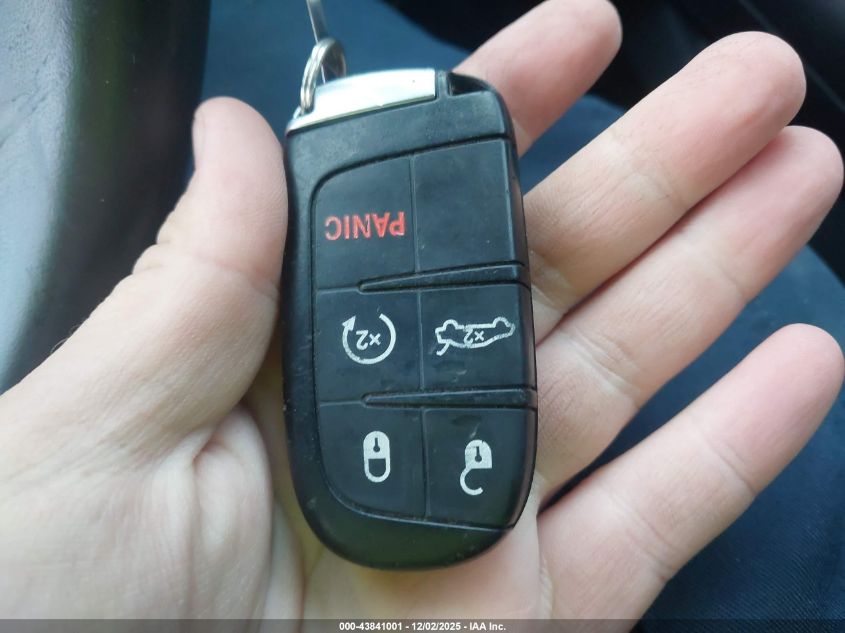 2015 Chrysler 200 Limited VIN: 1C3CCCAB9FN711413 Lot: 43841001