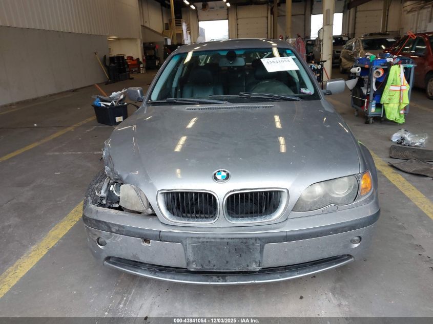 2005 BMW 325Xi VIN: WBAEU33415PR18801 Lot: 43841054