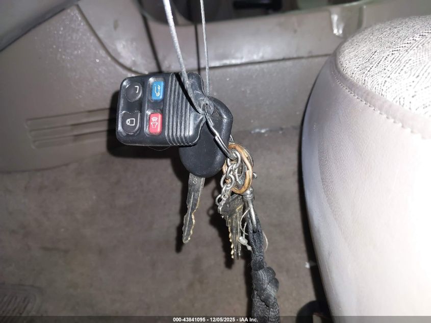 2005 Ford Explorer Xls/Xls Sport VIN: 1FMZU72K15ZA76067 Lot: 43841095