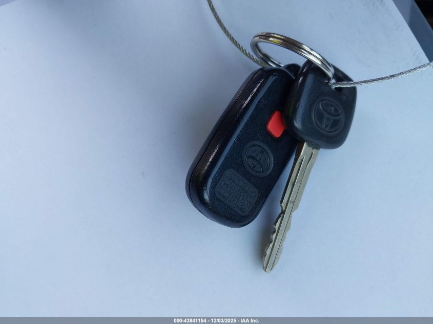 2005 Toyota Camry Le VIN: 4T1BE32K85U565649 Lot: 43841154