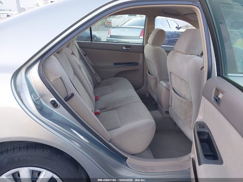 2005 Toyota Camry Le VIN: 4T1BE32K85U565649 Lot: 43841154