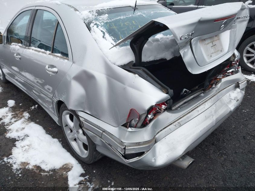 2005 Mercedes-Benz C 230 Kompressor Sport VIN: WDBRF40J05F692494 Lot: 43841155