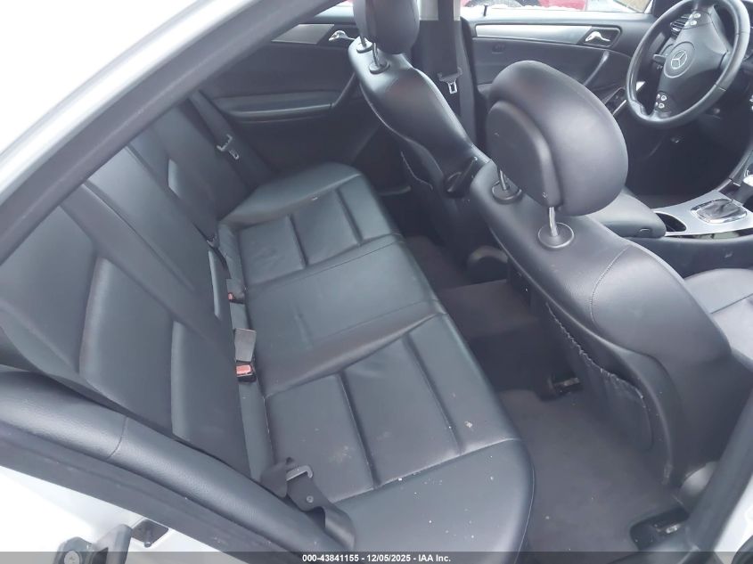 2005 Mercedes-Benz C 230 Kompressor Sport VIN: WDBRF40J05F692494 Lot: 43841155