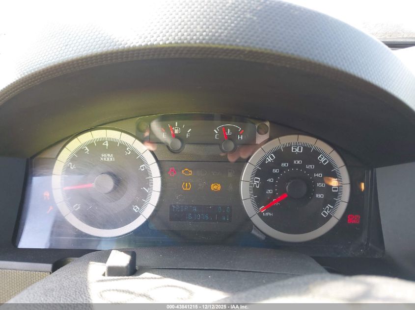 2010 Ford Escape Xlt VIN: 1FMCU0D7XAKA87805 Lot: 43841215