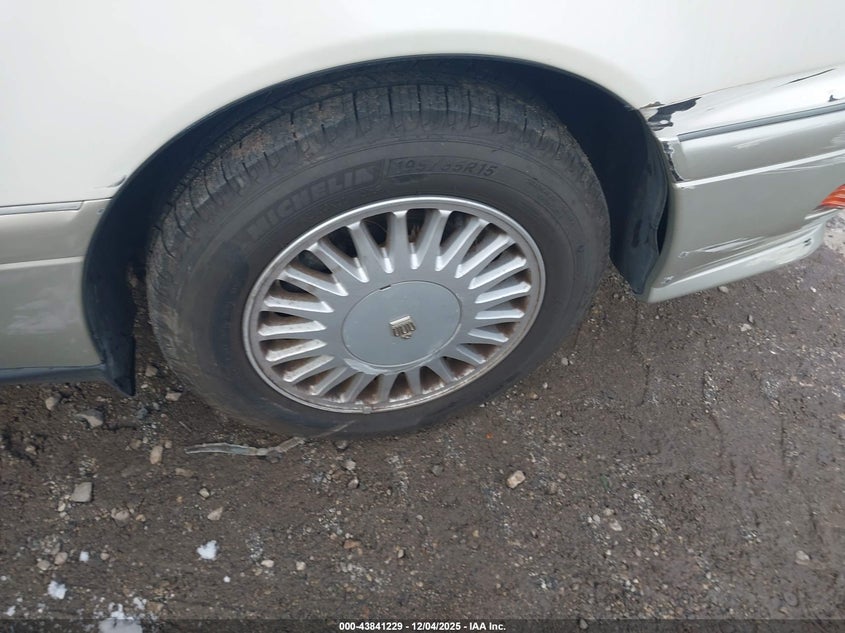 0000JZS1550071085 1997   photo no. 12