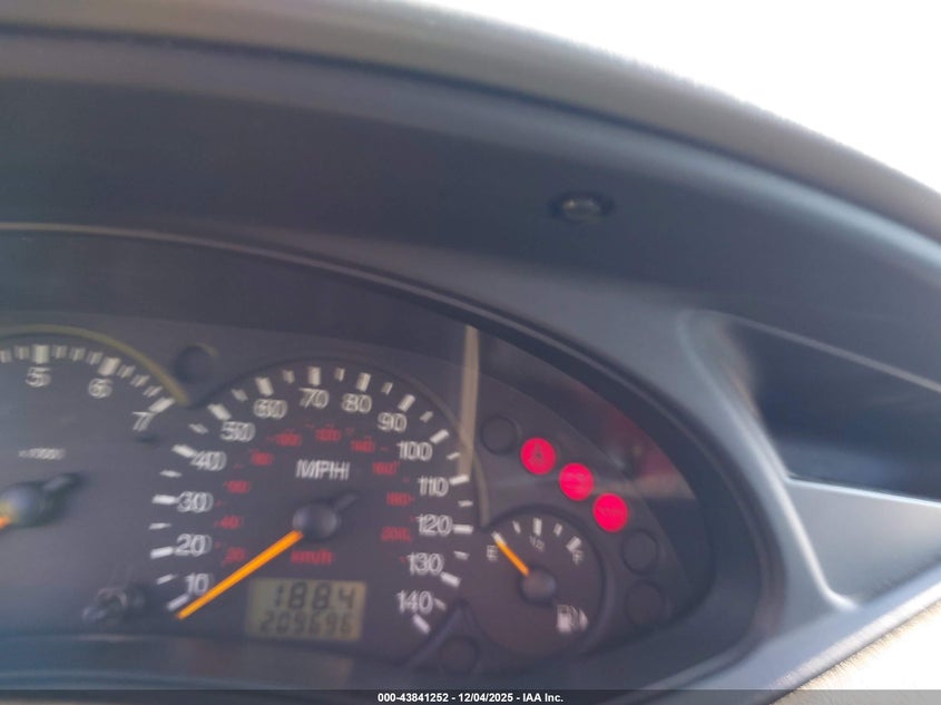 1FAHP34391W108416 2001 FORD FOCUS photo no. 7