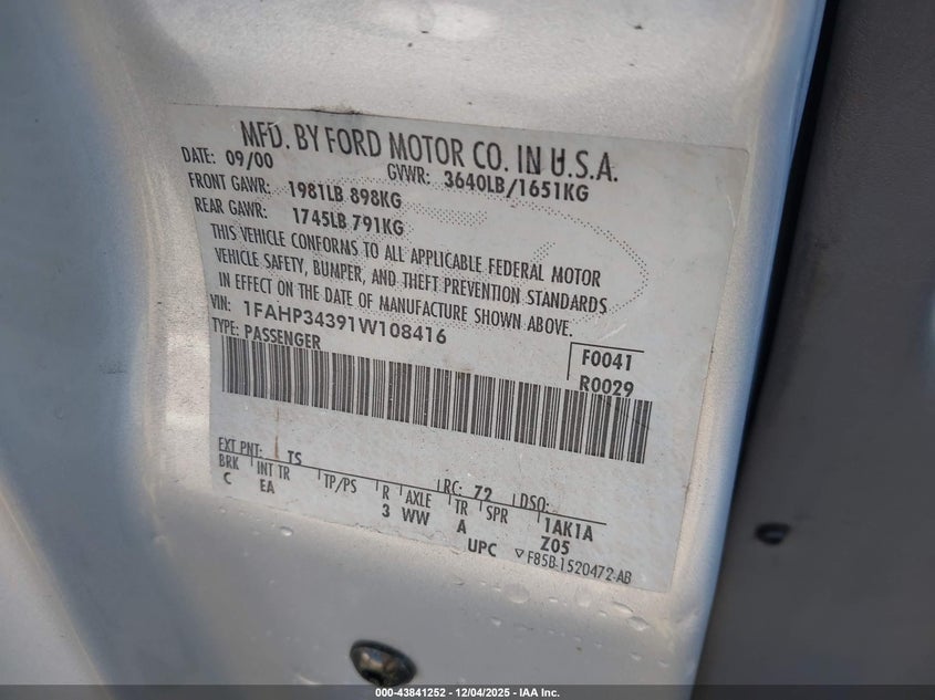 1FAHP34391W108416 2001 FORD FOCUS photo no. 9