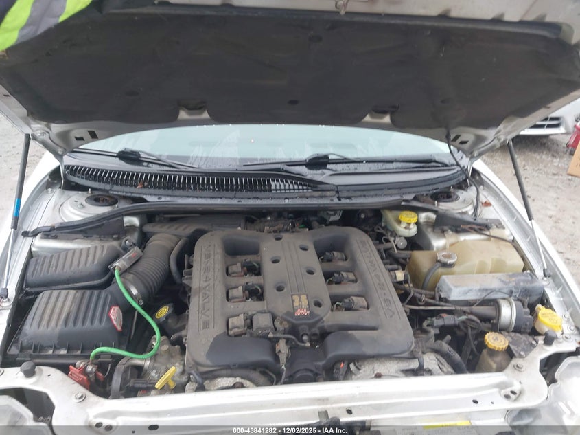 2C3HE66G64H692542 2004 CHRYSLER 300M photo no. 10