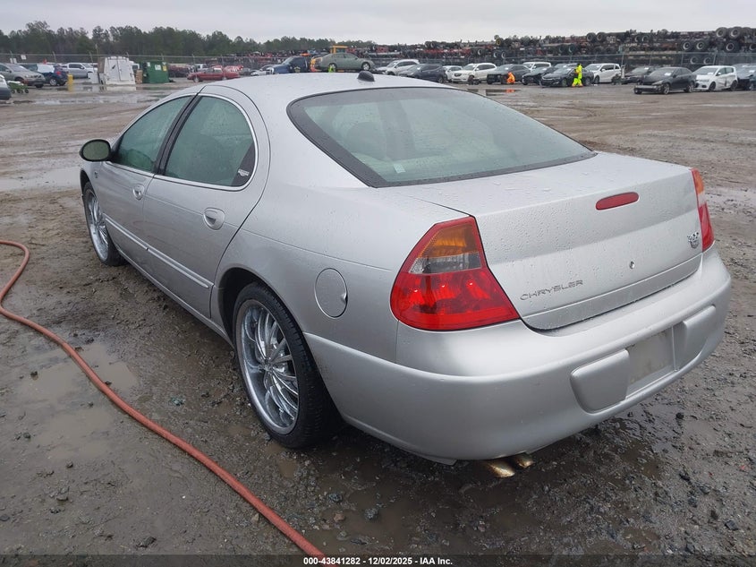 2C3HE66G64H692542 2004 CHRYSLER 300M photo no. 3