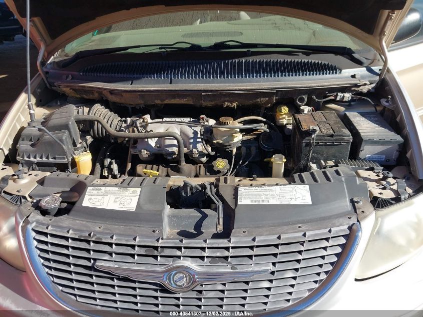 2001 Chrysler Town & Country Limited VIN: 2C8GP64L21R396844 Lot: 43841303