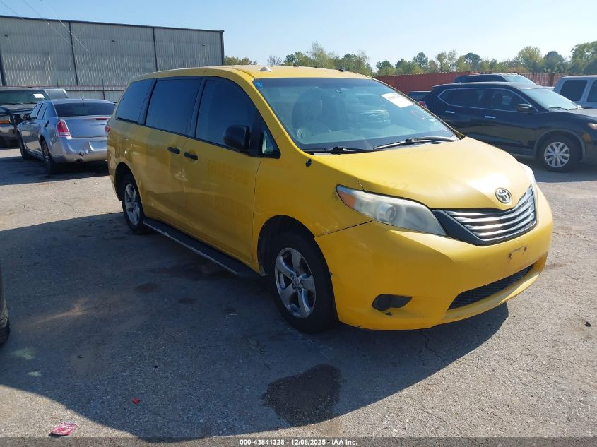 TOYOTA SIENNA BASE V6 7 PASSENGER
