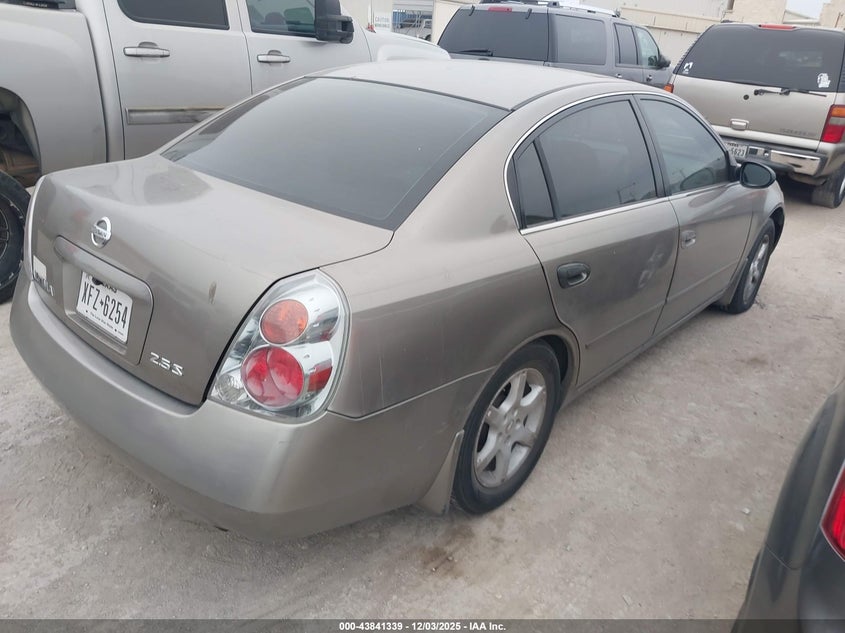 1N4AL11D35C194781 2005 NISSAN ALTIMA photo no. 4