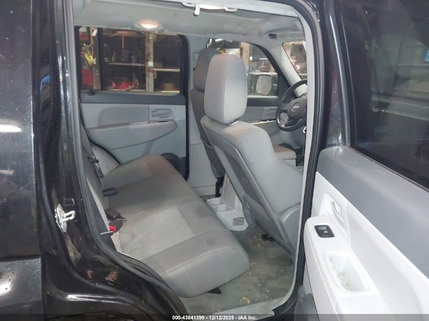 2008 Jeep Liberty Sport VIN: 1J8GN28K98W198015 Lot: 43841399