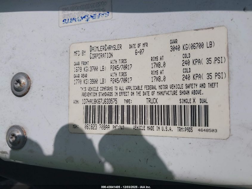 2007 Dodge Ram 1500 St VIN: 1D7HA18K67J633575 Lot: 43841405