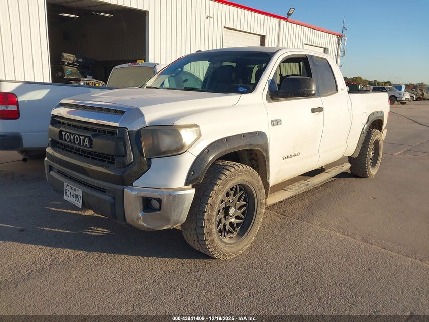 5TFRW5F1XGX211470 2016 TOYOTA TUNDRA photo no. 2
