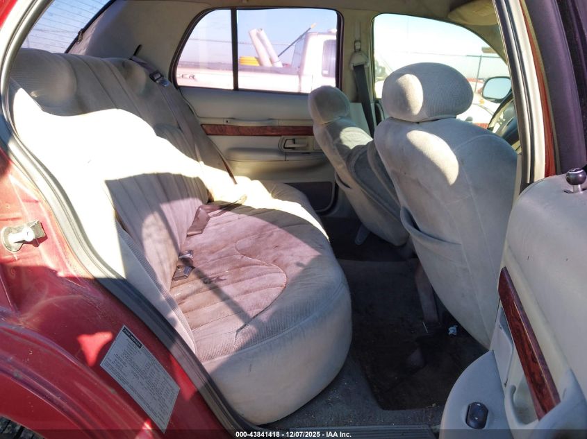 2000 Mercury Grand Marquis Gs VIN: 2MEFM74W0YX628223 Lot: 43841418