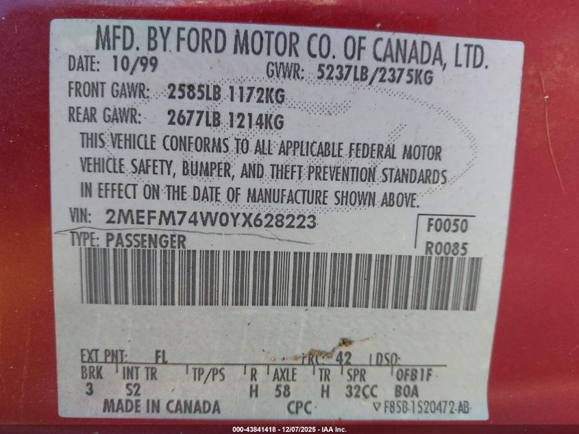 2000 Mercury Grand Marquis Gs VIN: 2MEFM74W0YX628223 Lot: 43841418