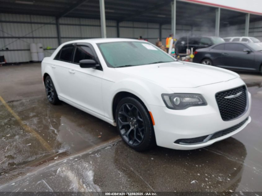 CHRYSLER 300 TOURING