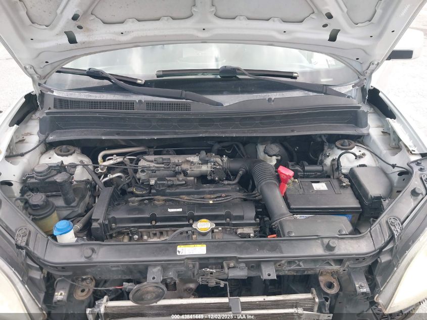 2011 Kia Soul + VIN: KNDJT2A27B7329943 Lot: 43841449