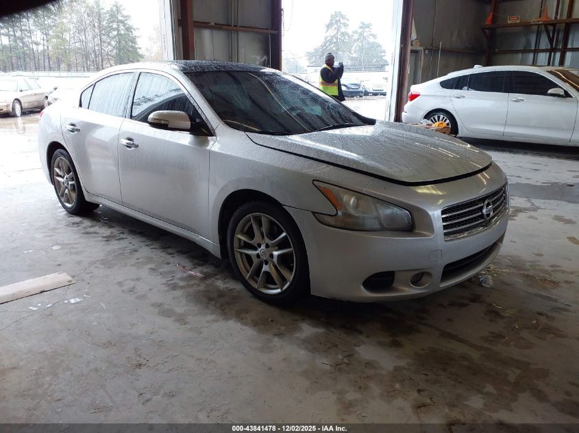NISSAN MAXIMA 3.5 SV
