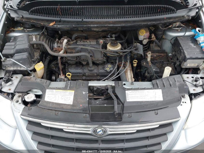 2005 Chrysler Town & Country Touring VIN: 2C8GP54L75R263349 Lot: 43841777