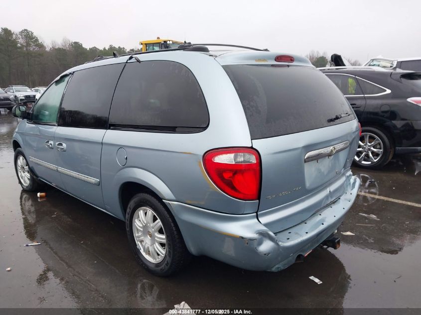 2005 Chrysler Town & Country Touring VIN: 2C8GP54L75R263349 Lot: 43841777