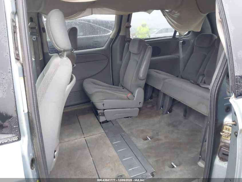 2005 Chrysler Town & Country Touring VIN: 2C8GP54L75R263349 Lot: 43841777