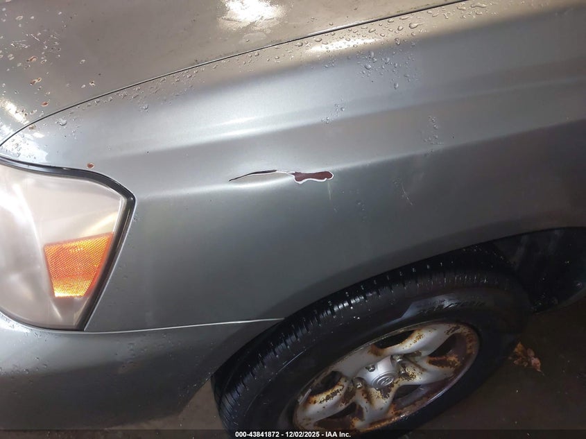 JTEDD21AX50113675 2005 TOYOTA HIGHLANDER photo no. 14