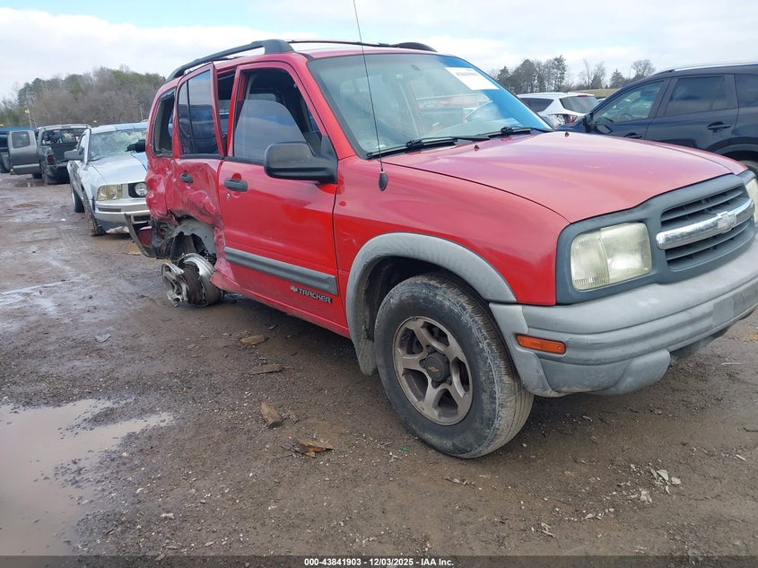 2002 CHEVROLET TRACKER Red VIN: 2CNBJ734326910969