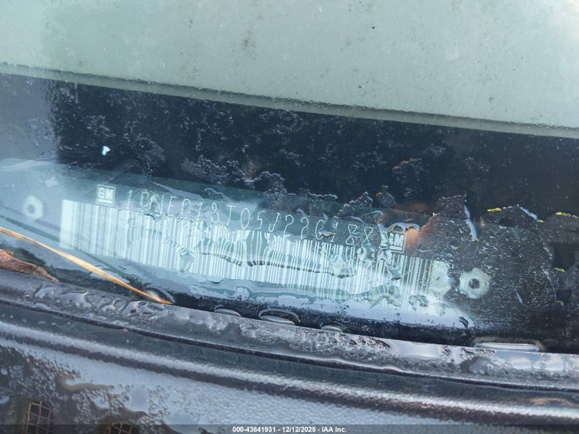 2005 Chevrolet Tahoe Ls VIN: 1GNEC13T05J220188 Lot: 43841931