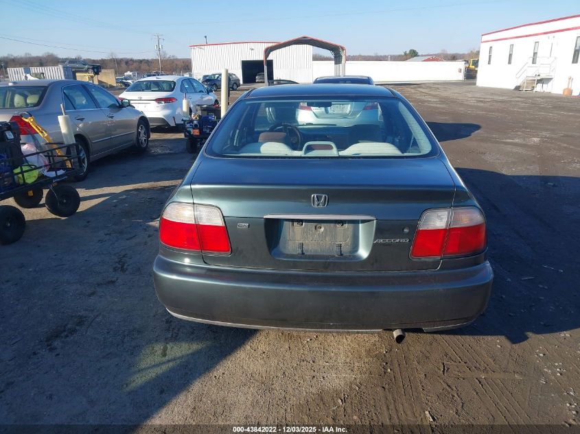 1996 Honda Accord Ex/Ex-R VIN: 1HGCD5658TA089818 Lot: 43842022